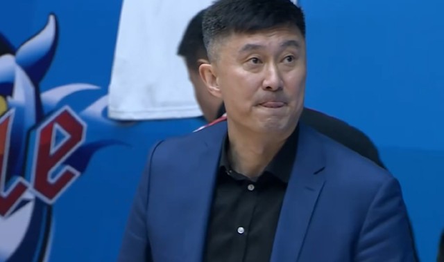开云平台-霸气！杜锋回怼记者：我没有遗憾，很多球队没有冠军，我们有11个|北京队|广东队|广东男篮|北京首钢|比赛_新浪体育_新浪新闻