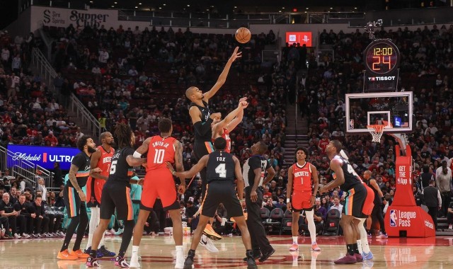 开云官网-惊天大逆转！火箭双探花末节救主！申京力压文班亚马，杜兰特拉胯