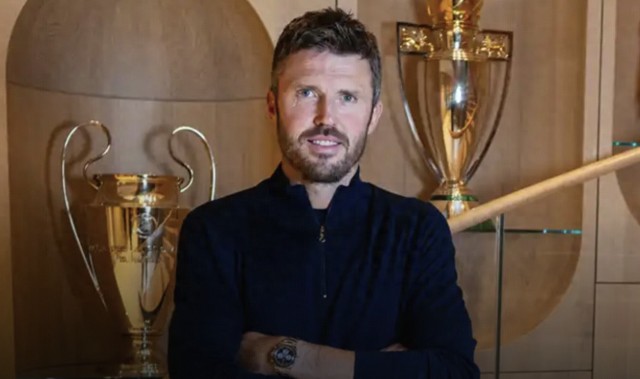 开云平台-曼联意难平：24岁旧将戴帽+助攻双响！率队9-0狂胜，25场独造25球