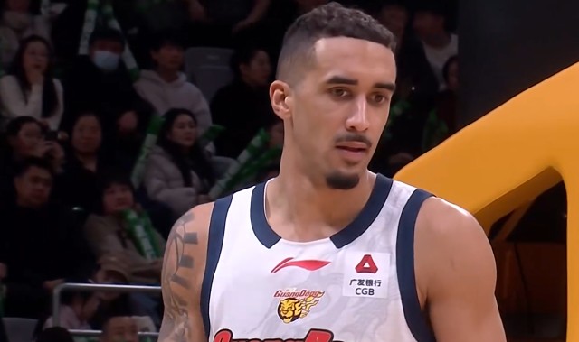 开云中国-5记3分！轰42分7板8助，杜锋要争冠 最大的依赖就是他了